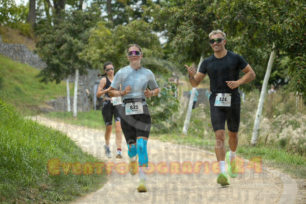 250824_1515_EX1_8705 | Sportfotografie im Rhein-Sieg Kreis, Köln, Bonn, NRW, Rheinland Pfalz, Hessen, etc. Unser Tätigkeitsfeld umfasst den Laufsport vom Volkslauf über den Marathon, Duathlon, Triathon bis zum Ultralauf wie Kölnpfad Ultra oder Schindertrail.