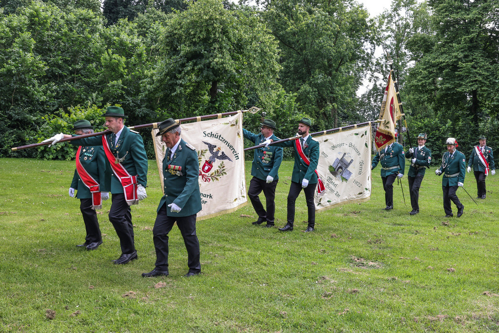 top-top.de 240602-090 | Foto, Video, Fotografie, Videografie, Fotobox, DJ, Discjockey, Musik, Musikbox, Veranstaltung, Photobooth, Amazon, Ebay, Buchtipp, Bestseller, Autor, Verlag, Buch, Wesel, Hamminkeln, NRW, Dinslaken, Rees, Drohne, Hochzeit, Party, Fotobox, Wesel, Fotograf