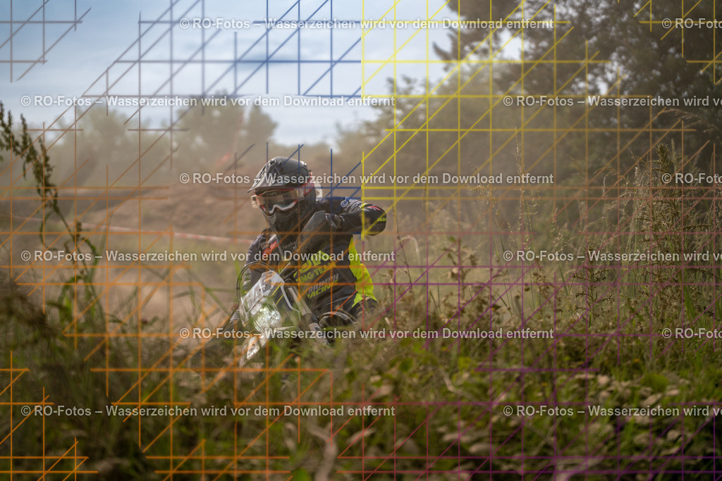 Niederwürzbach 4 Lauf-691 | Sportfotografie von RO-Fotos: Motorsport, Motocross, Enduro, Laufveranstaltungen und Triathlon. Professionelle Fotos von Sportlern und Events. - Realisiert mit Pictrs.com