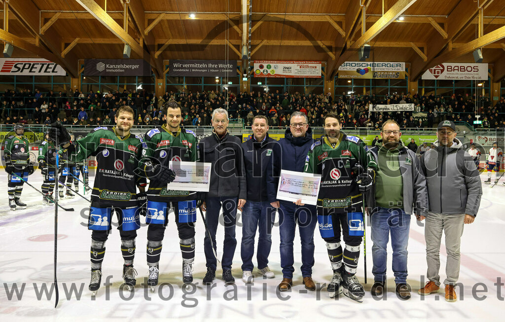 2023-01-13_003_TSV_Erding_gegen_VfE_Ulm-Neu-Ulm | Erding, Deutschland, 13.01.2023:
Eishockey, Bayernliga 2022 / 2023, 27. Spieltag, TSV Erding gegen VfE Ulm/Neu-Ulm, Endergebnis: 

Foto: Christian Riedel / fotografie-riedel.net