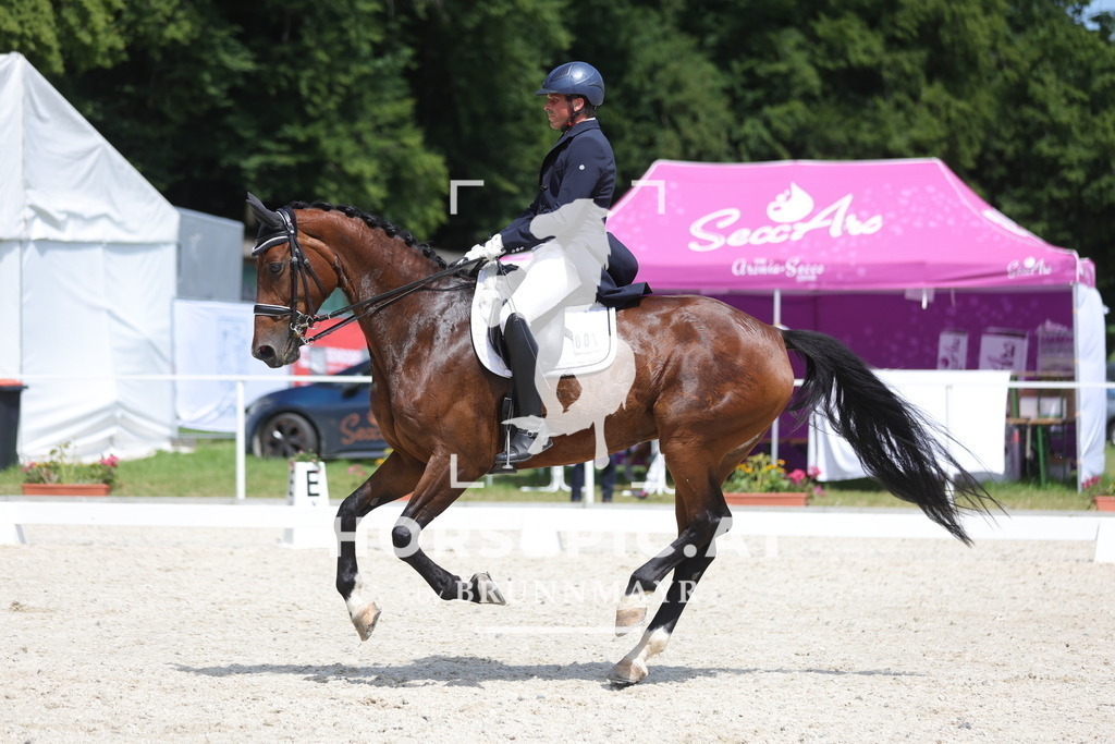0P6A6604 | Willkommen bei Brunnmayr - Design & Fotografie – Ihrem Spezialisten für Reitturniere und Pferdeveranstaltungen in Oberösterreich, Salzburg und Bayern! Seit über 17 Jahren sind wir leidenschaftlich dabei.