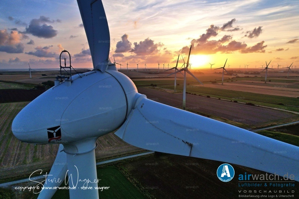 Windpark Breklumer-Koog | Luftbild, Windenergieanlagen, Enercon, Windpark Breklumer Koog