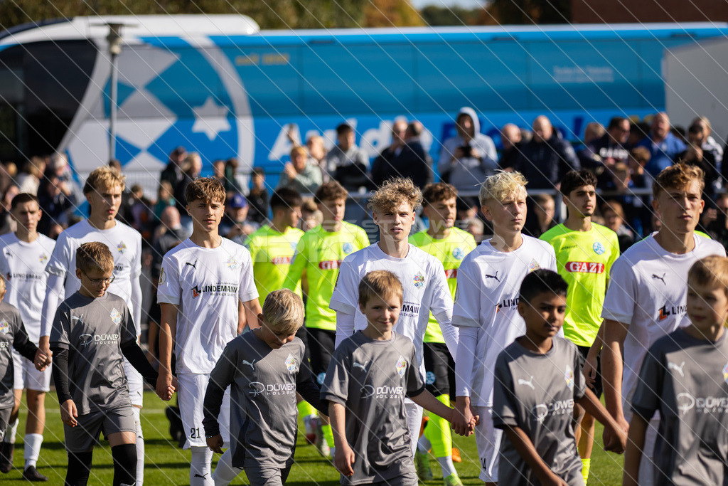 20251003_Picselweb-Fotografie_1R3_0163 | DFB Pokal 2. Runde, JFV A/O/B/H/H - SV Stuttgarter Kickers, Foto: Jörg Struwe - picselweb.de - Realisiert mit Pictrs.com