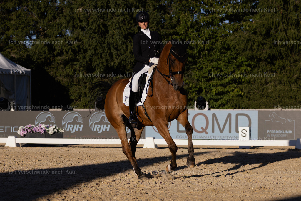 FHC2026_P09_12_19293 | Fichtenhof Classics 2026 – Grand Prix de Dressage - VOLTAIRE Design Preis, Reitanlage Fichtenhof, Sch ftlarn