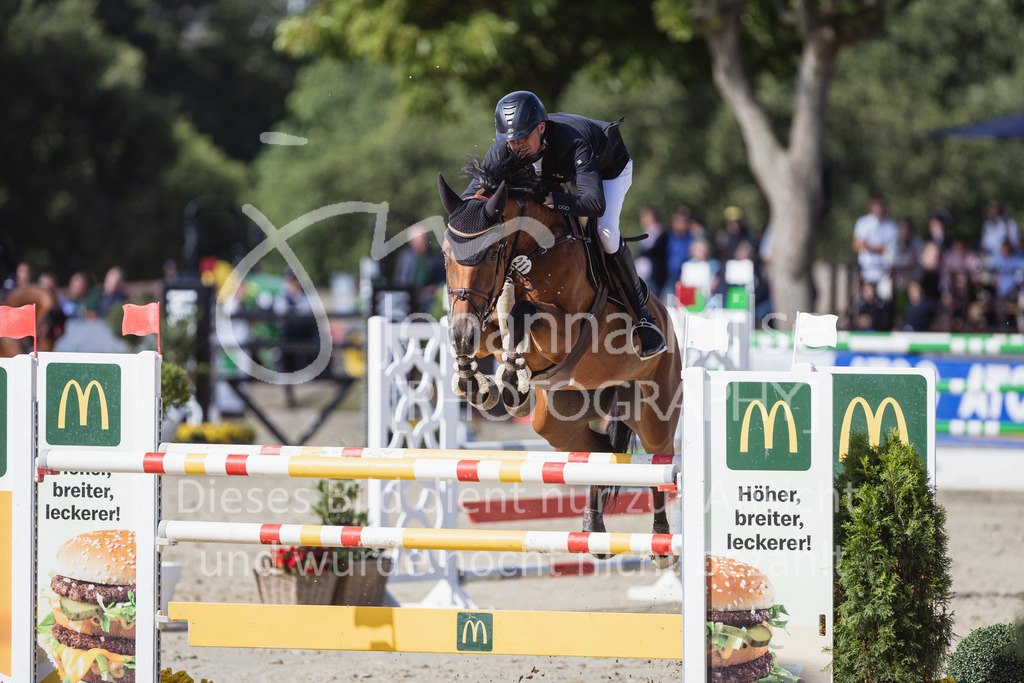 230730_BHO_GrosserPreis-589 | Deine schönsten Turniermomente als professionelle Fotos! Entdecke hochwertige Pferdesport-Fotografie im Online-Shop. Jetzt Fotos finden & bestellen!