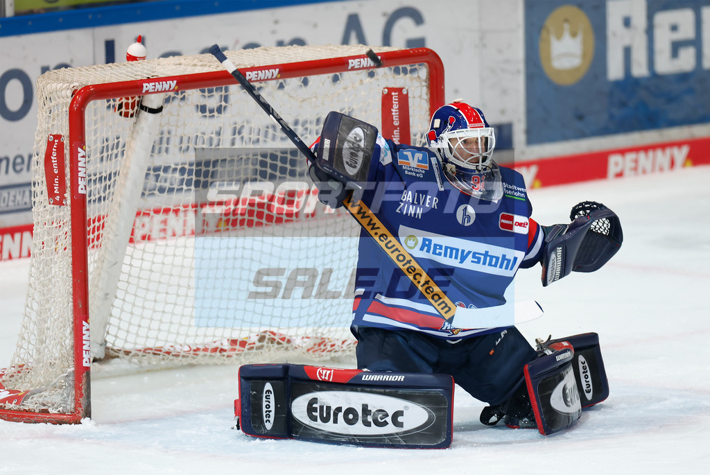 Iserlohn Roosters - Duesseldorfer EG | 
DEL: Iserlohn Roosters - Duesseldorfer EG - Realisiert mit Pictrs.com
