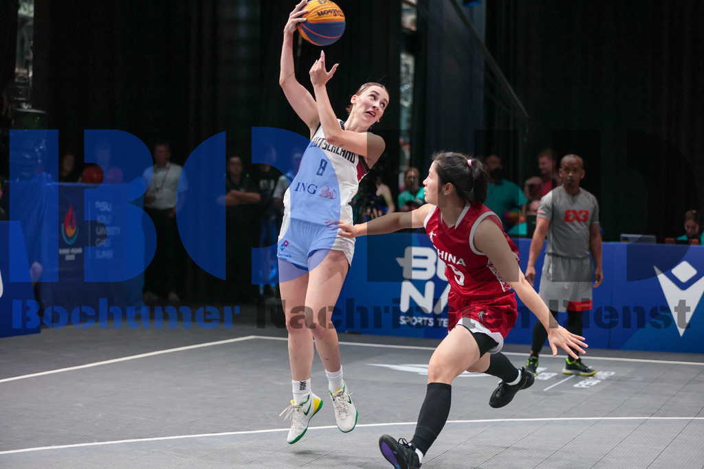 SES_RRG3x320250720-216 | bond - Realisiert mit Pictrs.com