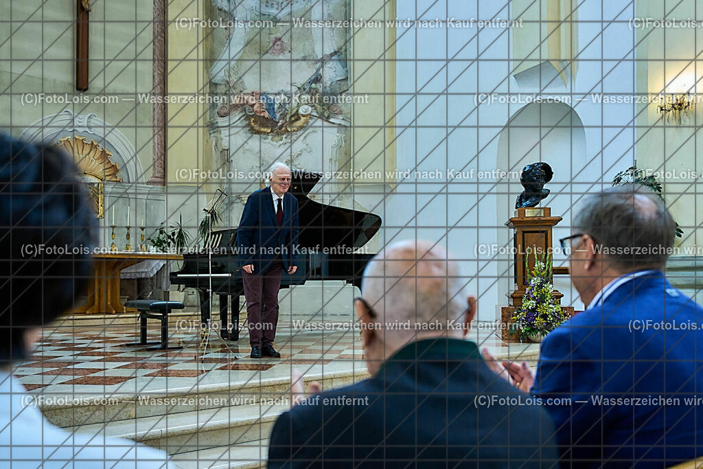 ALP1729_XXXIX-Chopin-Festival_MATINEE_Olejniczak Janusz | (C)FotoLois.com, Alois Spandl, XXXIX. internationales CHOPIN-Festival in der Kartause Gaming, MATINEE in der Kartausenkirche mit Yves Henry (Klavier,F), Zarina Imayakova (Violine, Kasachstan), Manfred Wagner-Artzt (Klavier, A), Janusz Olejniczak (Klavier, PL), So 6. August 2023.