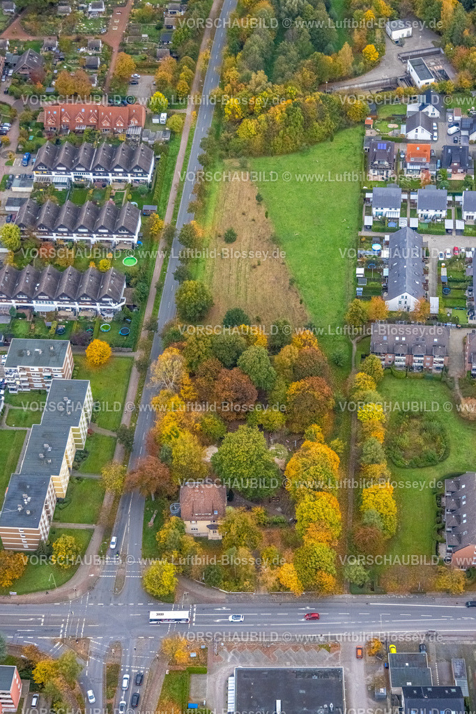Hamm221011720 | Luftbild, Grünflächen Ostwennemarstraße, Kindergarten Villa Kunterbunt im Waldstück Ecke Alter Uentroper Weg, Herbstfarben, Uentrop, Hamm, Ruhrgebiet, Nordrhein-Westfalen, Deutschland,