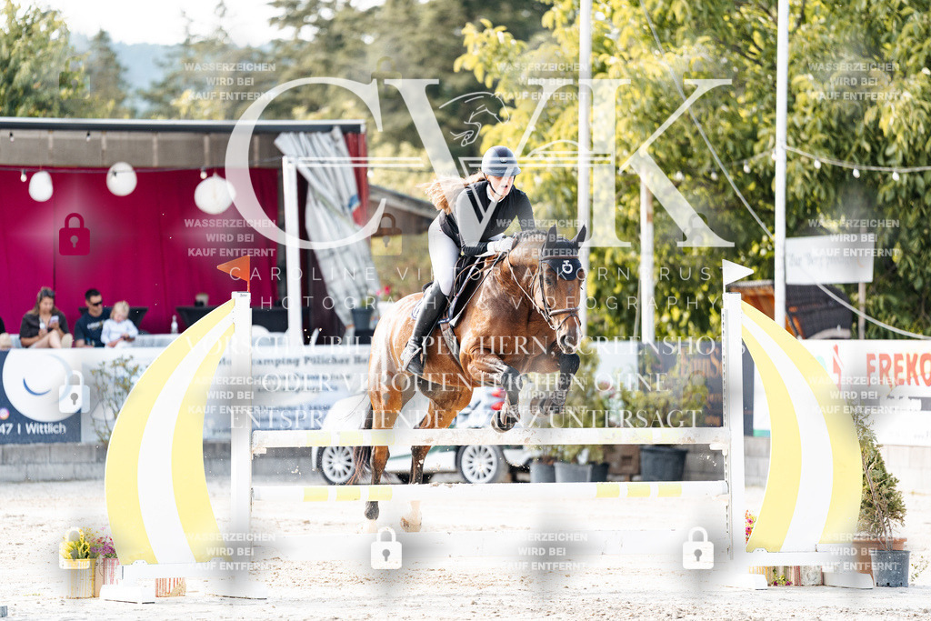 CK906471 | Turnierfotografie Pferdefotografie Trier Rheinland-Pfalz Pferdesport Reitsport Tierfotografie Sportfotografie Pferdevideo Pferdevideografie Equestrianvideography equestrianphotography  - Realisiert mit Pictrs.com