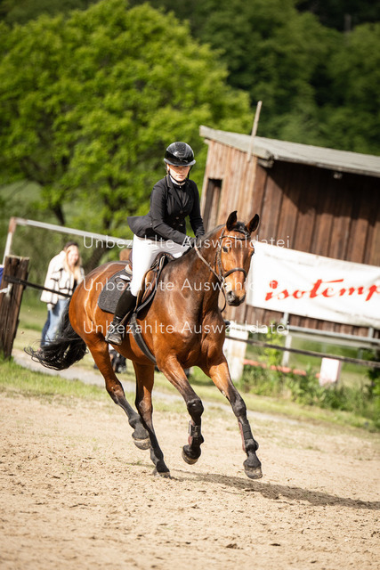 Bad_Meinberg_07827 | saradresslerfotografie - Realisiert mit Pictrs.com