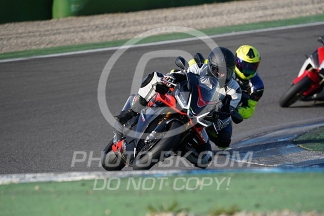 2022_05_09_PBK_18133 | Sportfotografie; SlowMotion; Video; Rennstrecke; Hafeneger; Speer; Racing; RSE; BMW; CBO; Trackday; Motorsportarena; Hockenheimring; Brno; Most; Barcelona; Valencia