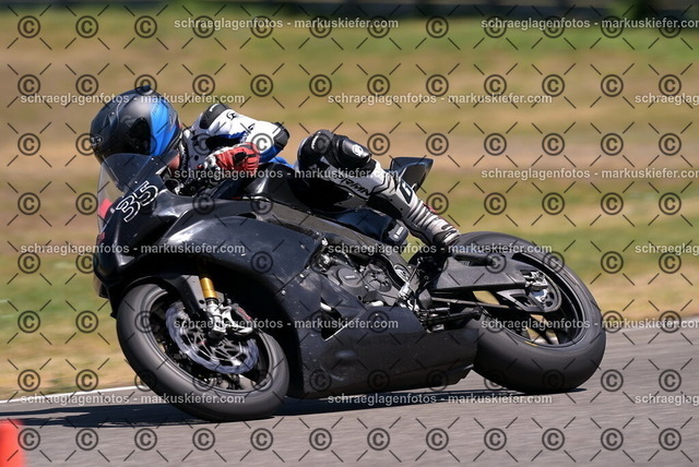 26bt04-1794 | markuskiefer.com - Realisiert mit Pictrs.com