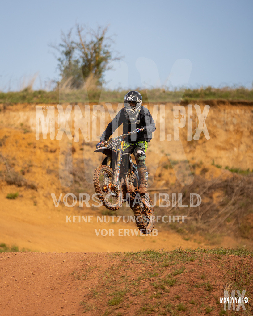 866A4023 | mxndyyvipix