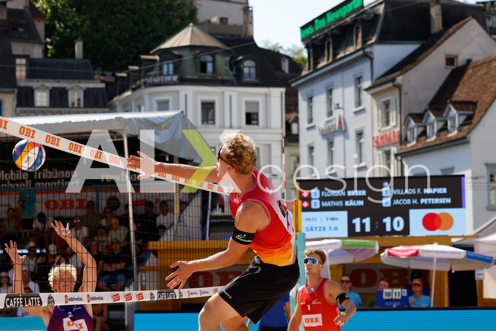 Obi BeachTour 2026 - Basel | BASEL, SWITZERLAND - JULY 17: MATHIS KÄLIN (SUI) attack / spike during the Obi BeachTour 2026 match between BREER / KÄLIN (SUI) and NAPIER / PETERSEN (DEN) at Barfüsserplatz on July 17, 2026 in Basel, Switzerland. - Realisiert mit Pictrs.com