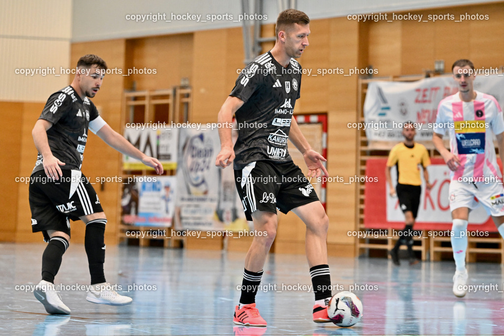 Carinthia Flamengo Futsal Club vs. FC Ljuti Krajisnici | #11 Kenan Ramic FC Ljuti Krajisnici, #10 Kenan Salo FC Ljuti Krajisnici, Carinthia Flamengo Futsal Club vs. FC Ljuti Krajisnici, Carinthia Flamengo Fusal Club vs. FC Ljuti Krajisnici am 12.10.2025 in Klagenfurt (Ballspielhalle Viktring), Austria, (Photo by Bernd Stefan)