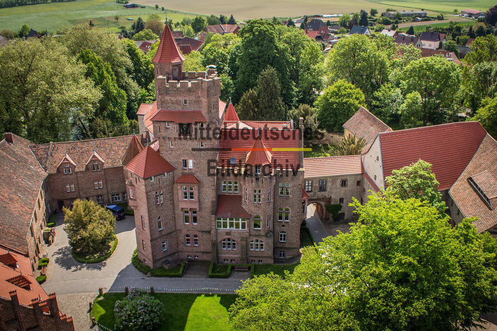 Luftbild Schloß Altenhausen_1679 | Schloss Altenhausen - Realisiert mit Pictrs.com