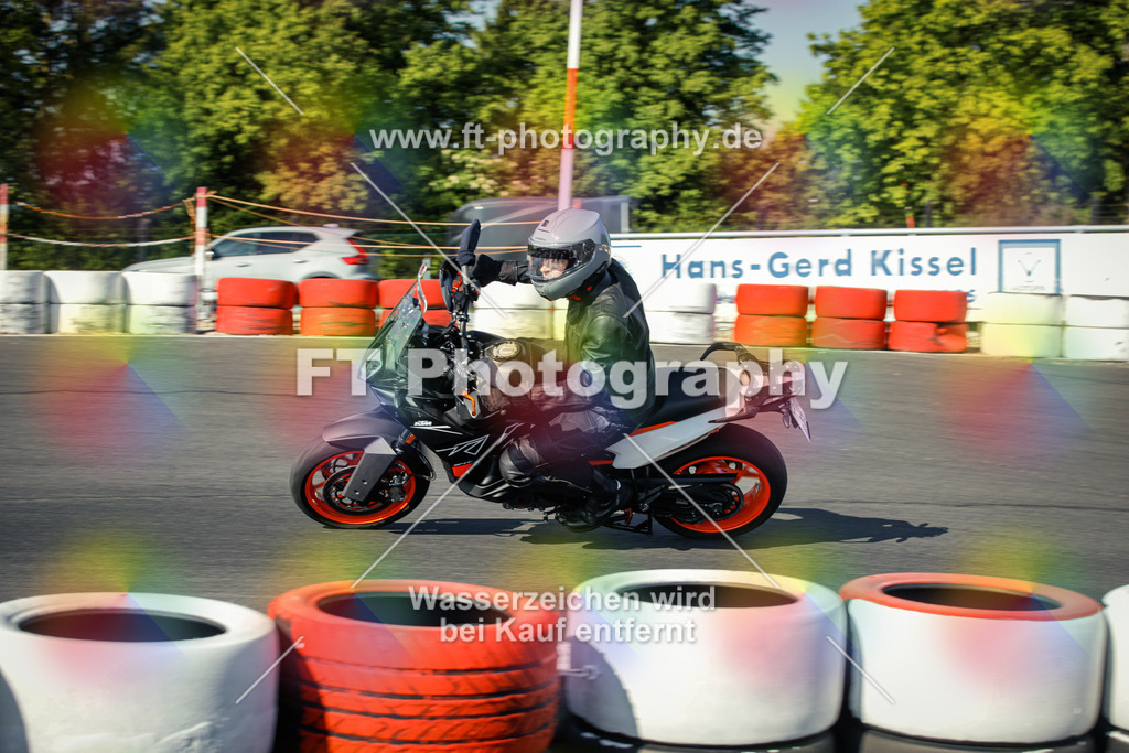 OBK_Mai_Volker_Adam-10079 | Hier findet Ihr Bilder von Touristenfahrten auf der Nürburgring Nordschleife oder von anderen Veranstaltungen die ich besucht habe. Viel Spass beim Durch Schauen 
