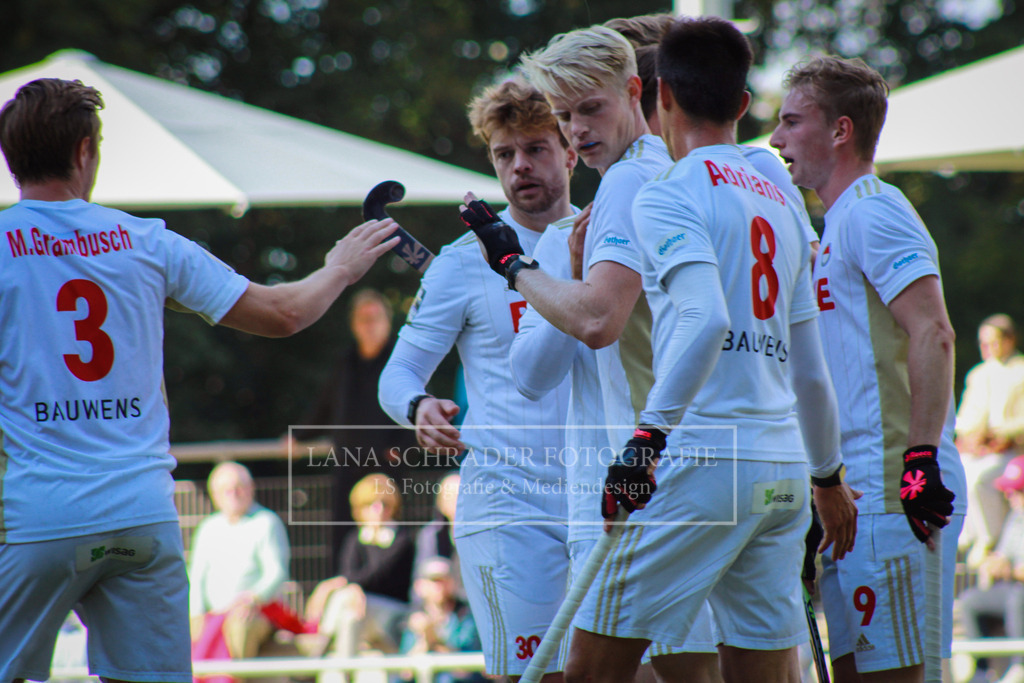 Rot - Weiß Köln - Münchner SC 25.09.22-59 | lanaschraderfotografie - Realisiert mit Pictrs.com
