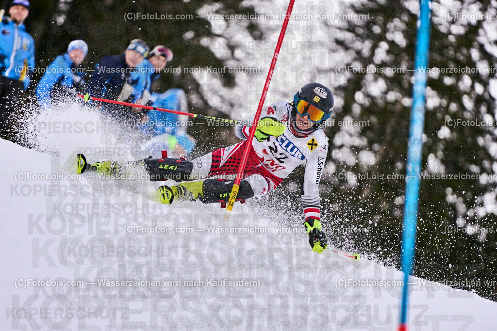 ALP1727_NWC-OAC-Slalom-I DGI_Hochkar_Bayer Bastian | (C)FotoLois.com, Alois Spandl, NWC+OAC-Schüler-Slalom 1 auf dem Hochkar, Sa 7. Jänner 2023.