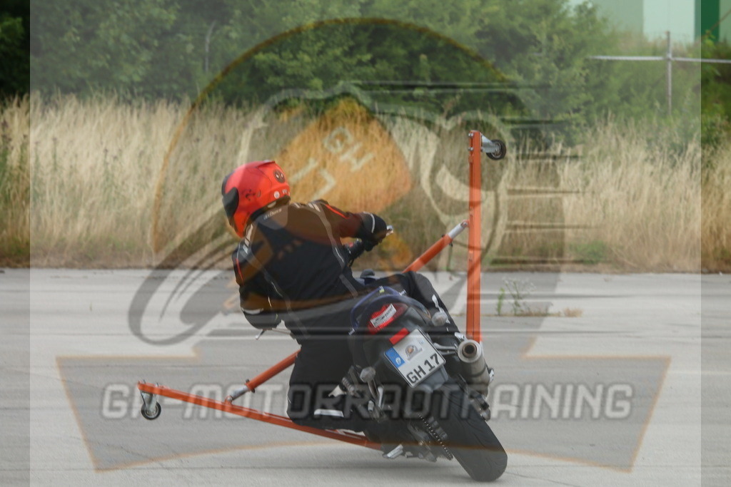 IMG_3232 | gh-motorradtraining-foto.de - Realisiert mit Pictrs.com