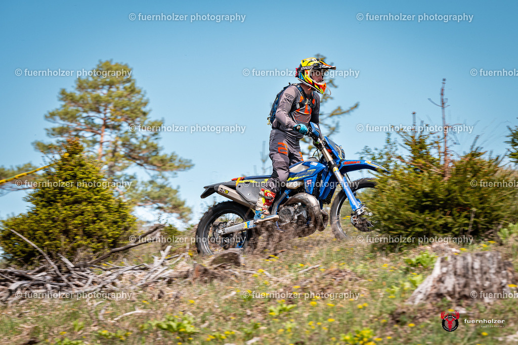 fuernholzer_250501-C2-276 | Fotografische Impressionen von der Red Stag Enduro Extreme by fuernholzer-photography.com. Endurosport in Österreich fotografisch festgehalten von fuernholzer. Auftragsfotografie für Private, Gewerbefotos und Industriefotografie. Eventfotografie, Sportfotografie und Motorsportfotografie. Anbieter von Fotoworkshops, Fototraining, fotografischen Vorträgen und Fotoseminaren.