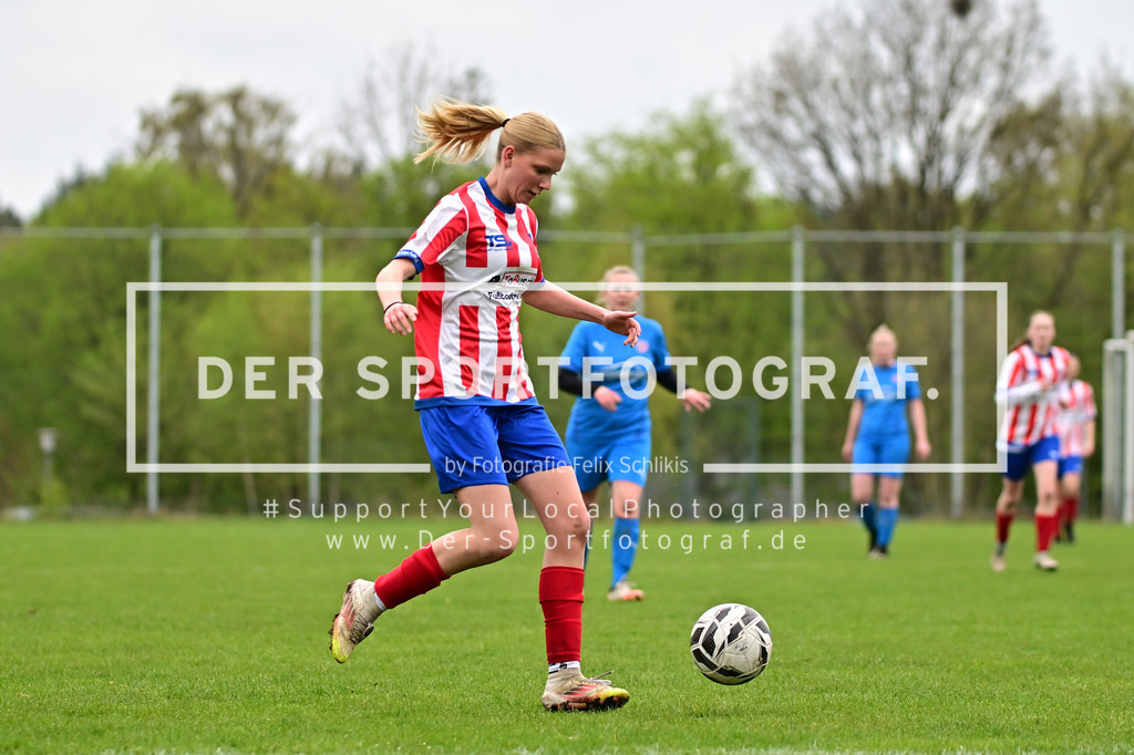 Fußball I Frauen I Saison 2025-2026 I Kreisliga I 13. Spieltag I FC Rosengarten - SV Ahlerstedt-Ottendorf IV I 167550 | Der Sportfotograf. - Realisiert mit Pictrs.com