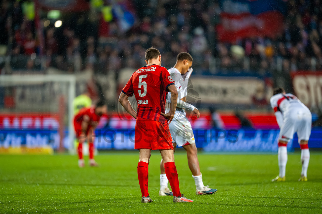 1. FC Heidenheim vs. VfB Stuttgart, Fussball, 1. Bundesliga, 23. Spieltag, Saison 2025/2026, 22.02.2026 | Benedikt Gimber (1. FC Heidenheim 1846, #05),1. FC Heidenheim vs. VfB Stuttgart, Fussball, 1. Bundesliga, 23. Spieltag, Saison 2025/2026, 22.02.2026Foto: photosbyphips/Philip Ziegler