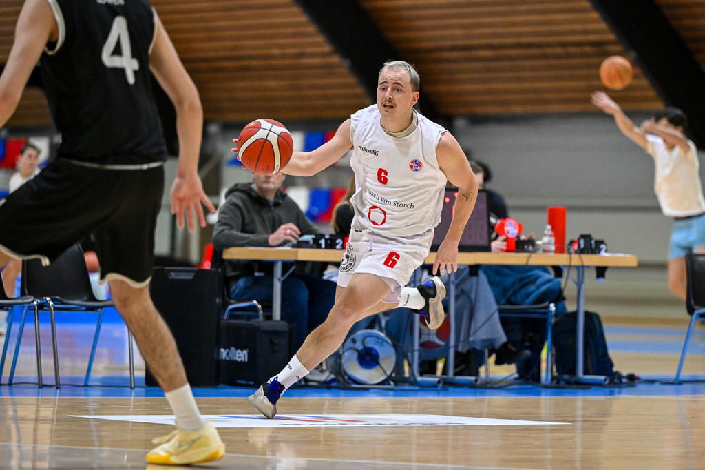 gml_017 | Fotos von Basketballspielen aus dem Raum NRW fotografiert von Gero Mueller-Laschet und Daniel Schaefer - Realisiert mit Pictrs.com