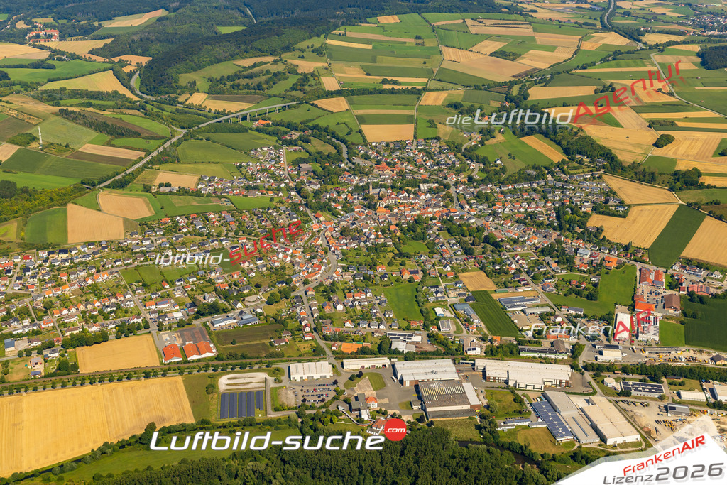 Schöne Luftaufnahme als Geschenk in Scherfede Warburg - Die Luftbildaufnahme wurde 2025 vom UL-Flugzeug heraus erstellt ( keine Drohne ) - Hochauflösende Luftaufnahme -Nicht vergleichbar mit Google Maps oder Satelittenbilder- Die Geschenkidee !Mit Lizenz und Bildrechte bestellbar