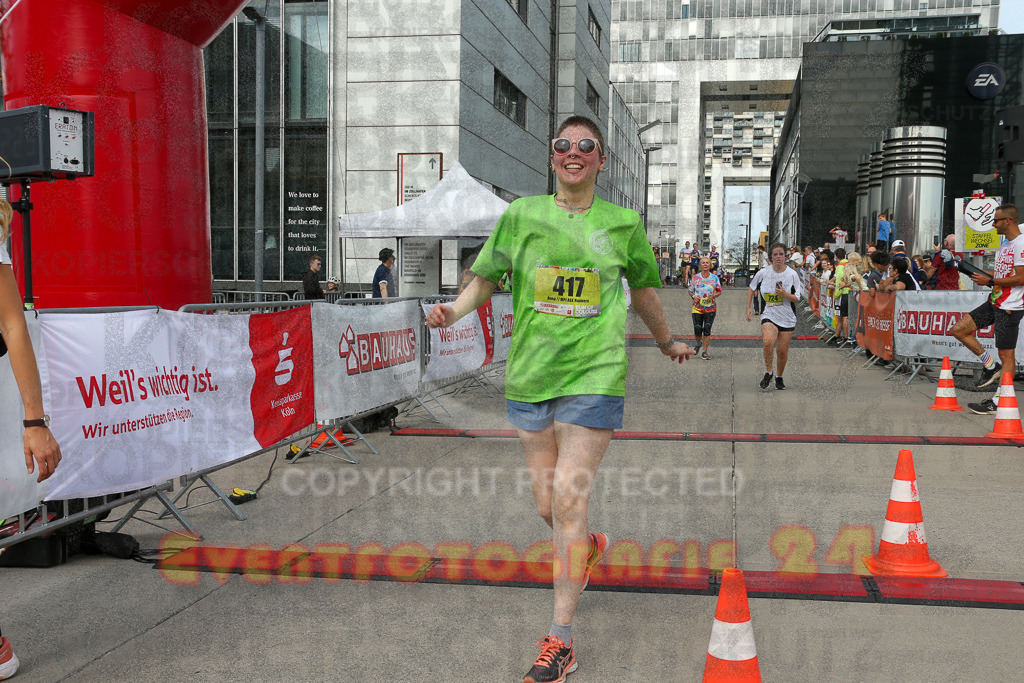 250920_1332_EX1_5350 | Sportfotografie im Rhein-Sieg Kreis, Köln, Bonn, NRW, Rheinland Pfalz, Hessen, etc. Unser Tätigkeitsfeld umfasst den Laufsport vom Volkslauf über den Marathon, Duathlon, Triathon bis zum Ultralauf wie Kölnpfad Ultra oder Schindertrail.