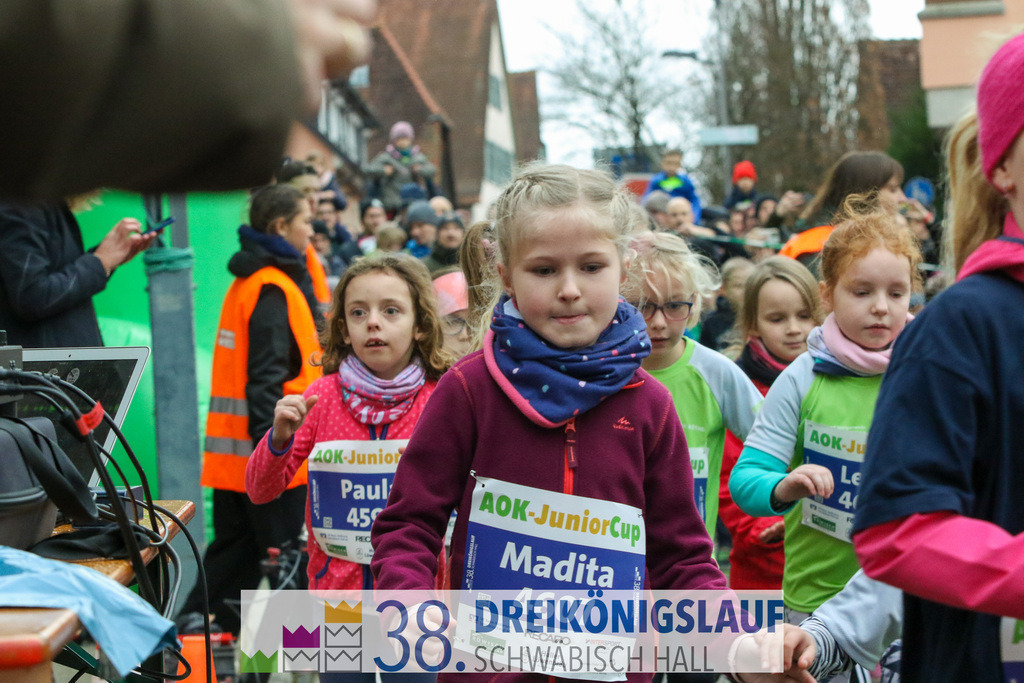 400m AOK Junior Cup | 3 Koenigslauf 2024 400m AOK Junior Cup - Realisiert mit Pictrs.com