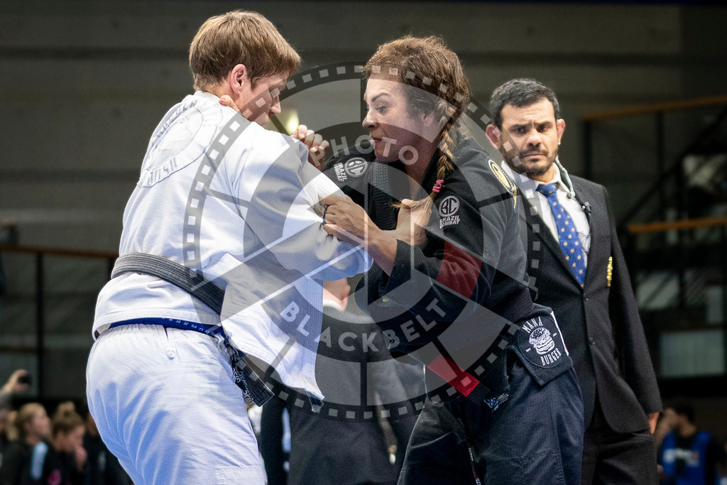 20240125PBB01392 | Fighters compete during the sixth day of the Brazilian Jiu-jitsu European Championship of the IBJJF in Paris, France, on January 25, 2024.