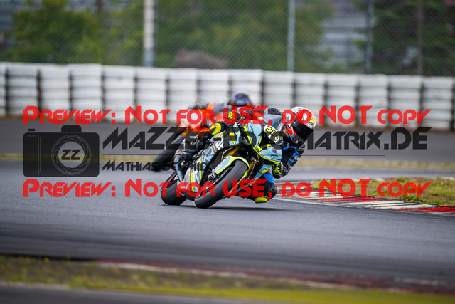 MaZZes_FotoMatrix_230719_646 | WEISS