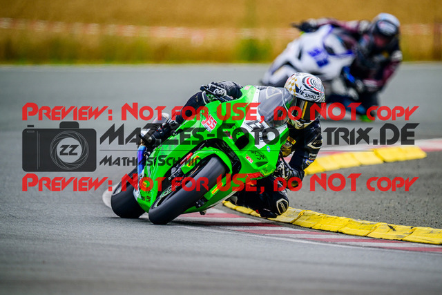 MaZZes_FotoMatrix_240727_6007705_1244 | STK