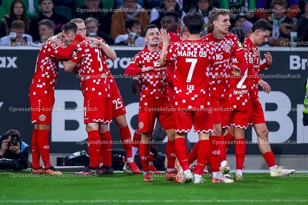 BMG07032501101 | 07.03.2025, Fußball, Borussia Mönchengladbach - 1.FSV Mainz 05, 1. Fußball Bundesliga, Borussia-Park, Saison 2024 2025: Torjubel nach dem 3:1 durch Torschütze Nadiem Amiri (Mainz05 #18)DFB regulations prohibit any use of photographs as image sequences and or quasi-video.