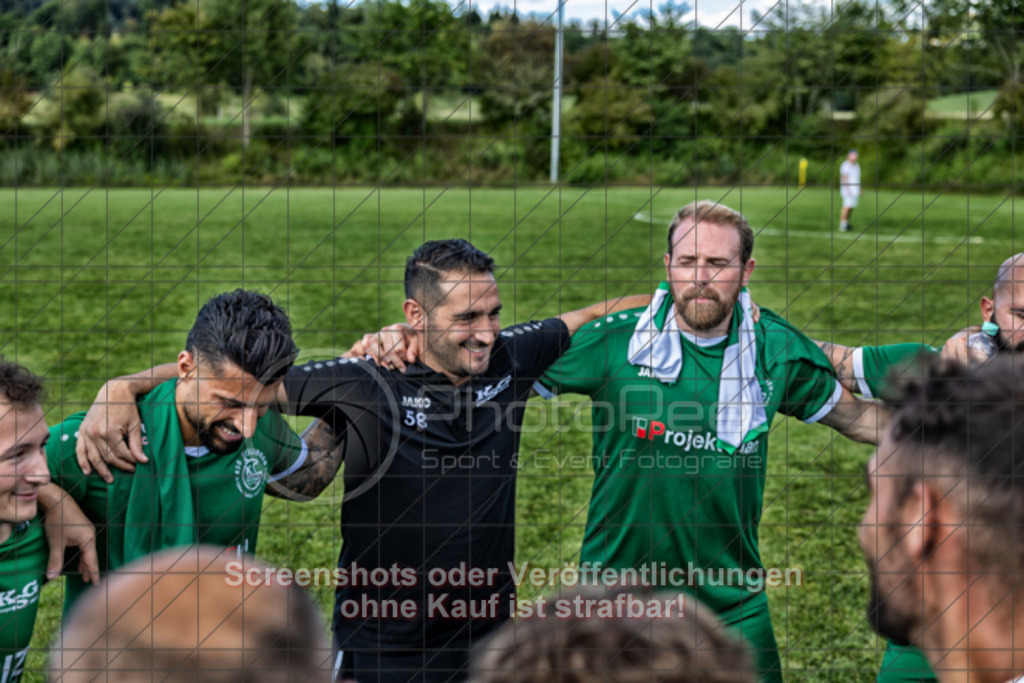 20250831_165340_0031-Bearbeitet | #,TSV Ottenbach (gelb) vs. KSG Eislingen (grün), Fussball, Kreisliga A3 - Bezirk Neckar/Fils, 02. Spieltag, Saison 2025/2026, Rasensportplatz Nebenplatz, Im Buchs, 73113 Ottenbach, 31.08.2025 - 15:00 Uhr,Foto: PhotoPeet-Sportfotografie/Peter Harich