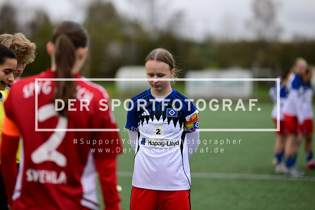 Fußball I Juniorinnen I Saison 2025-2026 I Regionalliga Nord I 7. Spieltag I Hamburger SV U17 - SpVg Aurich U17 I 03683 | Der Sportfotograf. - Realized with Pictrs.com