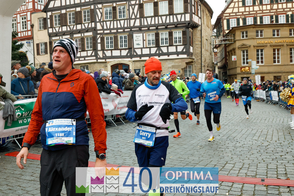 VR Bank Hauptlauf 10km | 40. Optima 3koenigslauf 2026 - Realisiert mit Pictrs.com