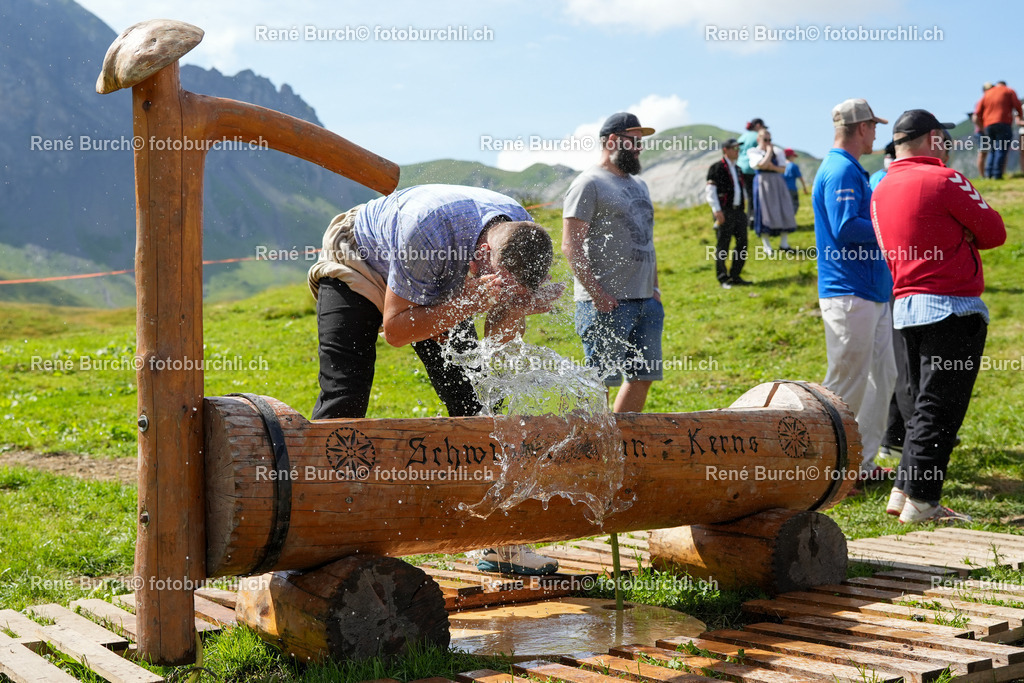 RB_05076-2 | René Burch leidenschaftlicher Fotograf aus Kerns in Obwalden.  Hier finden sie Sport, Landschaft und Natur Fotografie.
 - Realisiert mit Pictrs.com