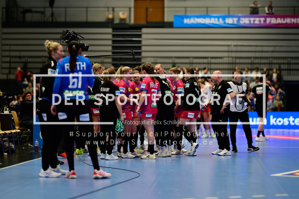 Handball I Frauen I Saison 2024-2025 I Länderspiel I Deutschland - Dänemark I 58479 | Der Sportfotograf. - Realized with Pictrs.com