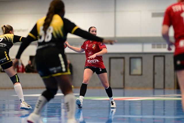 Handball I Frauen I Saison 2025-2026 I Regionalliga I 10. Spieltag I TSV Ellerbek - Lauenburger SV I 30061 | Der Sportfotograf. - Realisiert mit Pictrs.com