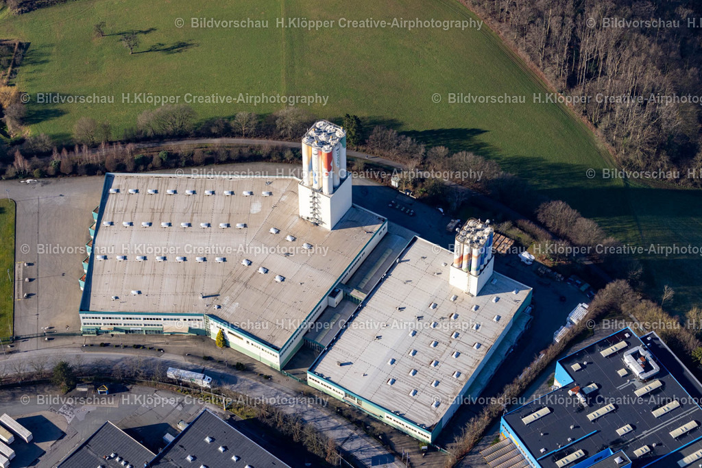 Luftbild Wülfrath-8668 | Luftbildfotografie Gebäude und Produktionshallen auf dem Fabrikgelände " Jonas Farben GmbH " an der Dieselstraße in Wülfrath im Bundesland Nordrhein-Westfalen, Deutschland - Realisiert mit Pictrs.com