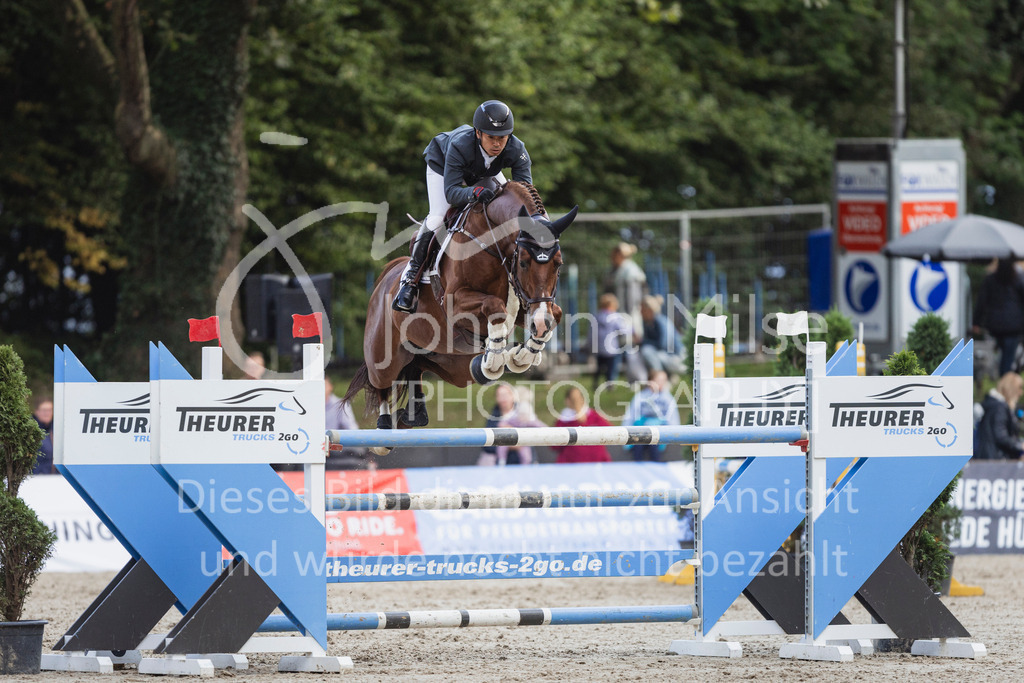 240915_OWLCh_Youngster7y-605 | Deine schönsten Turniermomente als professionelle Fotos! Entdecke hochwertige Pferdesport-Fotografie im Online-Shop. Jetzt Fotos finden & bestellen!