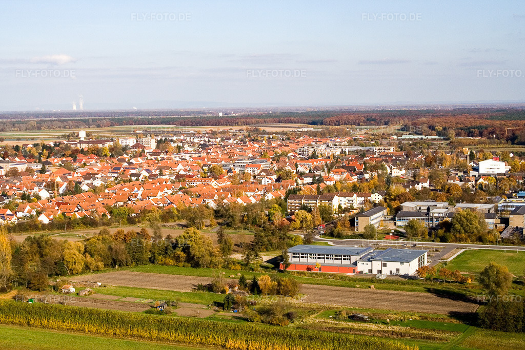 Luftbild: Bienwaldhalle Kandel in Kandel im Bundesland Rheinland-Pfalz in Deutschland. Foto: IMG_8868.jpg vom 05.11.2007 durch Werner Riehm/FLY-FOTO.de