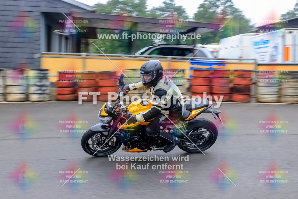 _TCM3152 | Hier findet Ihr Bilder von Touristenfahrten auf der Nürburgring Nordschleife oder von anderen Veranstaltungen die ich besucht habe. Viel Spass beim Durch Schauen 