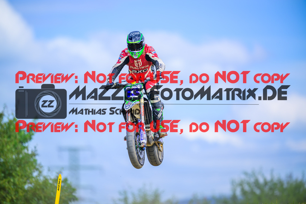 MaZZes_FotoMatrix_240713_6007705_0200 | S3