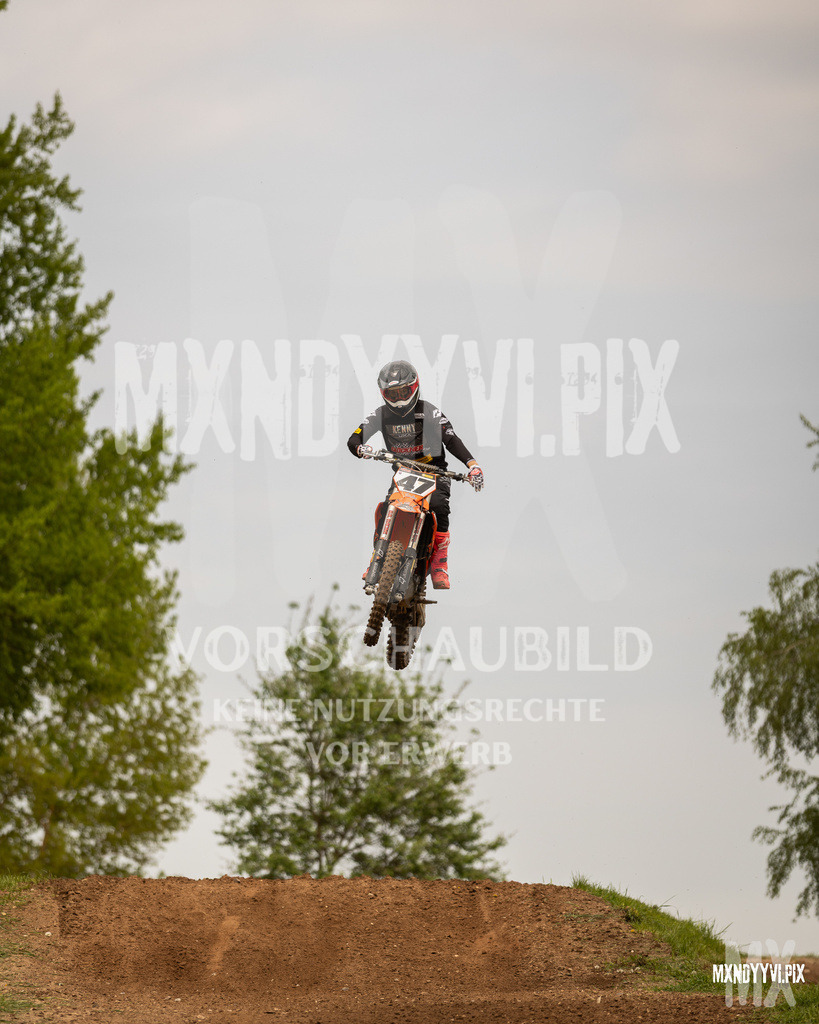 866A5827 | mxndyyvipix