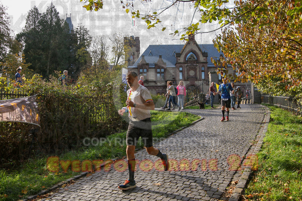 221030_1240_EV8_6547 | Sportfotografie im Rhein-Sieg Kreis, Köln, Bonn, NRW, Rheinland Pfalz, Hessen, etc. Unser Tätigkeitsfeld umfasst den Laufsport vom Volkslauf über den Marathon, Duathlon, Triathon bis zum Ultralauf wie Kölnpfad Ultra oder Schindertrail.