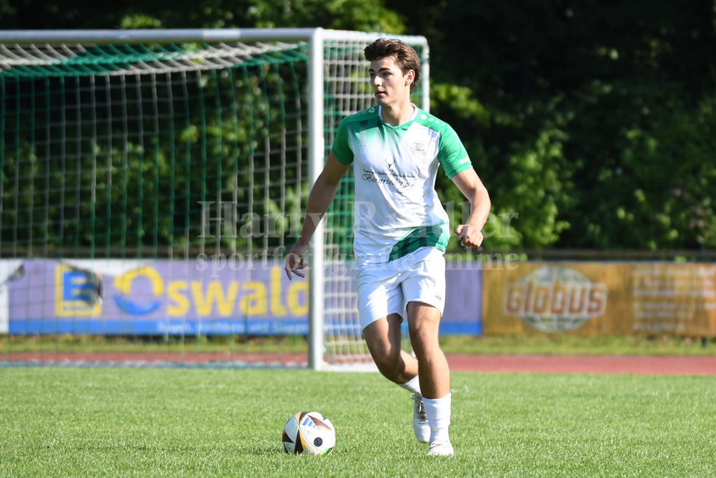 SpVgg GW Deggendorf : TSV Oberschneiding | Testspiel 20.06.2026Luis Fritz (SpVgg GW Deggendorf #12) - Realisiert mit Pictrs.com